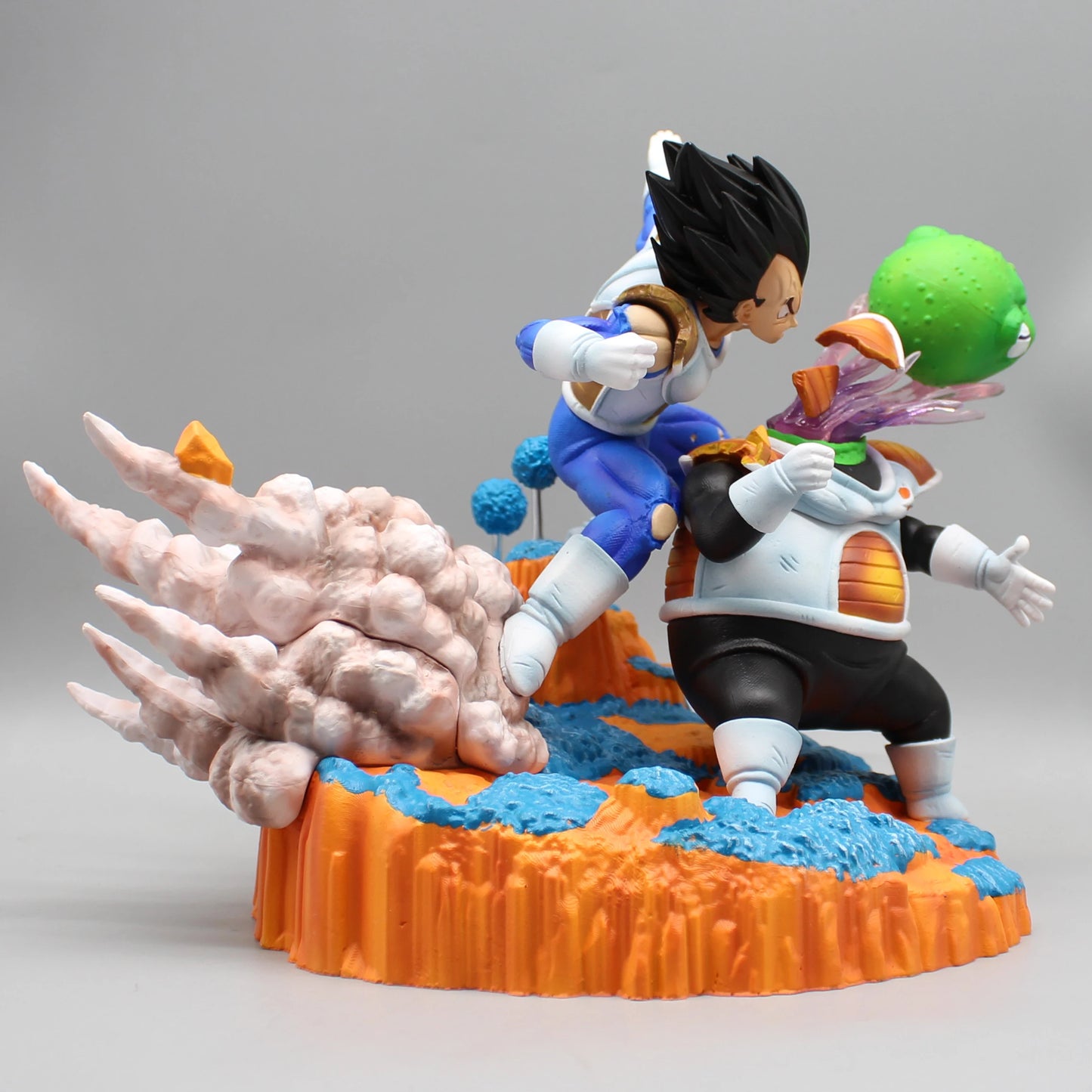 Dragon Ball Z - Vegeta VS Guldo Figure